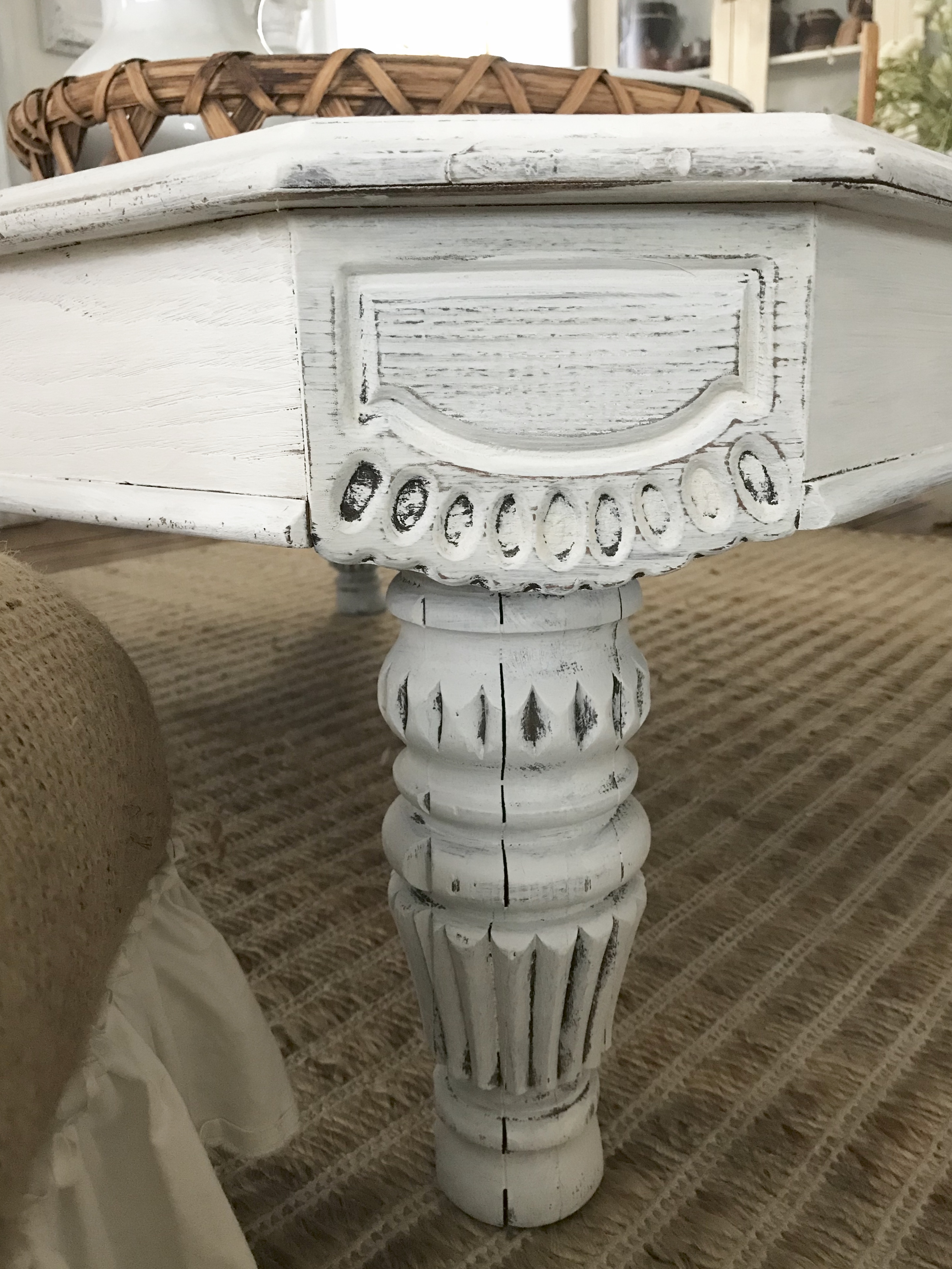 Large White Square coffee table - House on Winchester