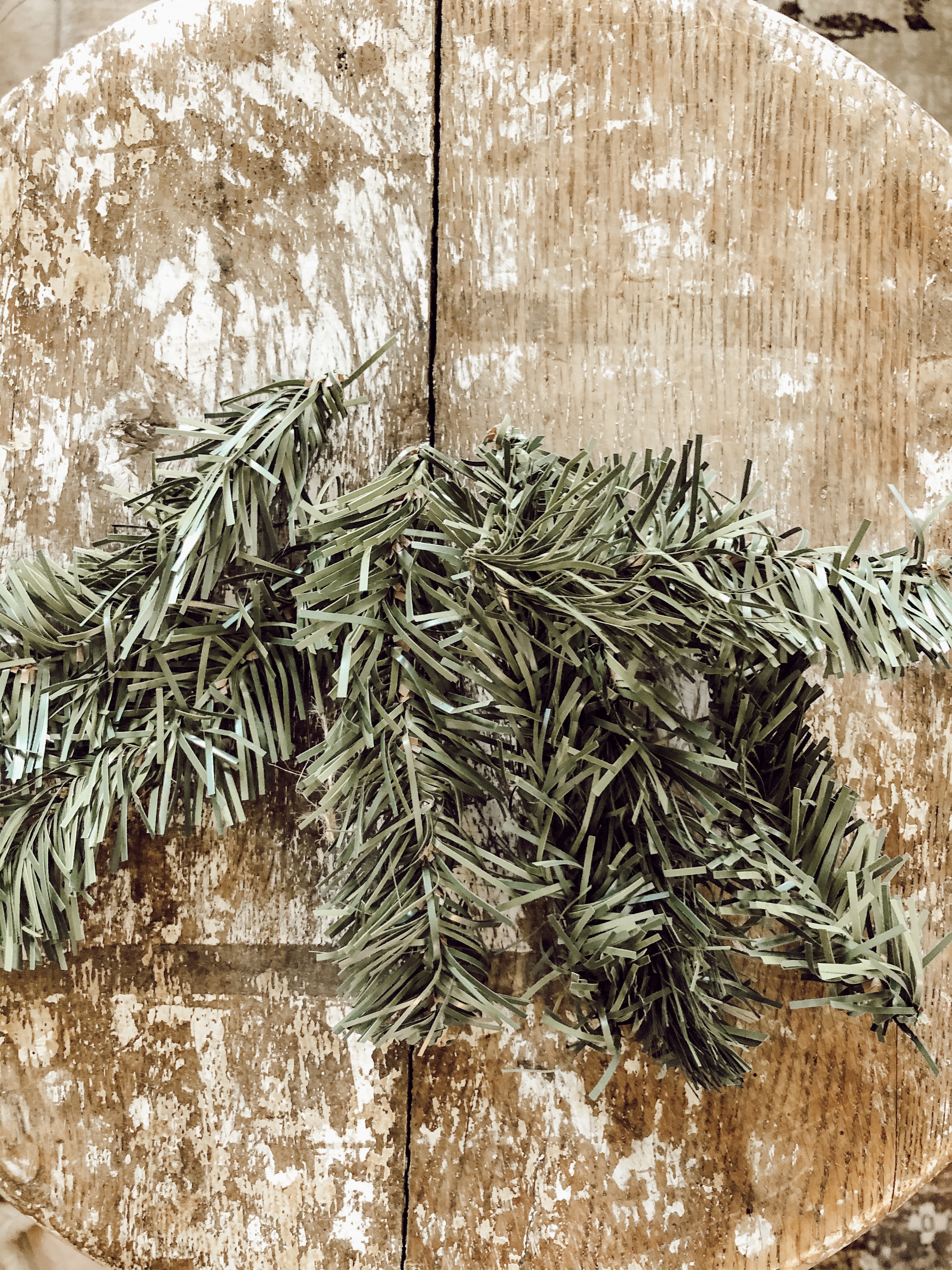 How to make a vintage looking feather tree - House on Winchester