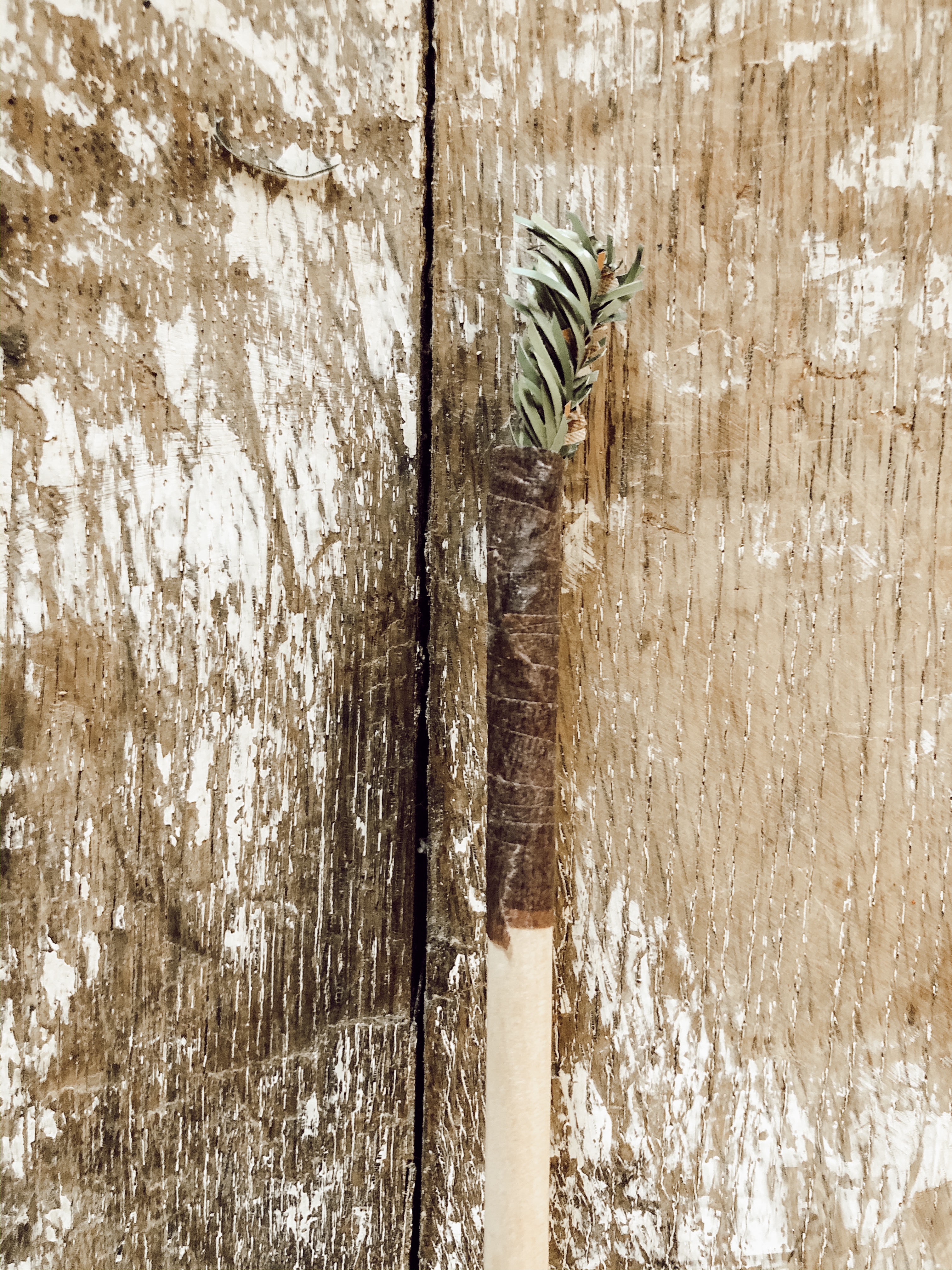 How to make a vintage looking feather tree - House on Winchester